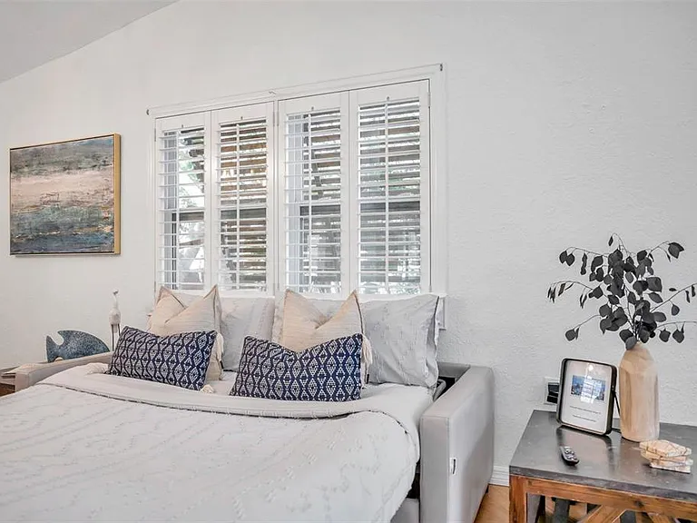1261 12th Ct SW — Photo 50
