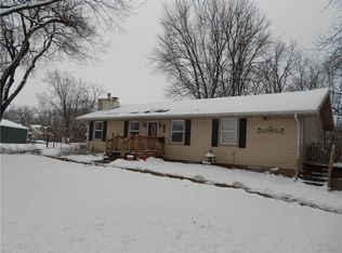 5834 SE McCoy Ln, Lawson, MO 64062