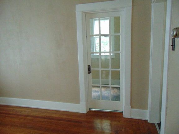 5th image of 2119 Sunrise Ave
