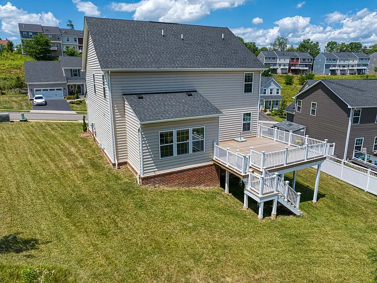 111 Pinevalley Dr — Photo 45