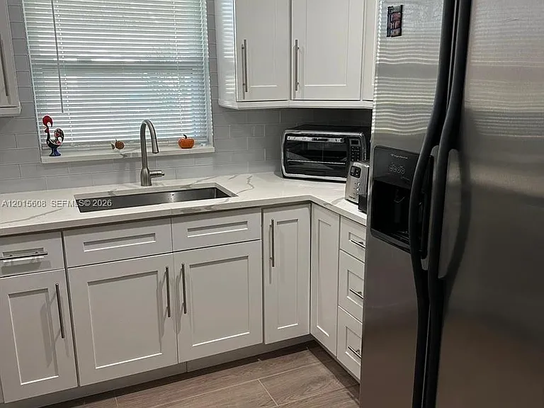5169 Lakefront Blvd #D — Photo 2