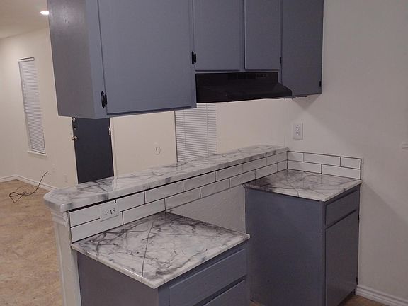 3rd image of 1125 E Huisache Ave #3