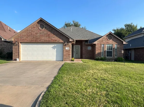 4809 Manchester Dr, Enid, OK 73703