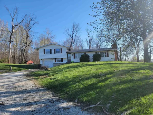 687 W 550 N, Kokomo, IN 46901