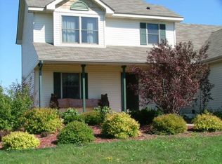 704 Waldroff Farm Rd, Hudson, WI 54016