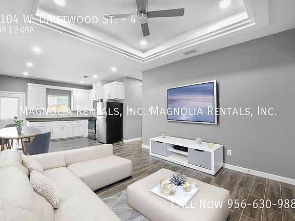 4th image of 3104 W Driftwood St #4