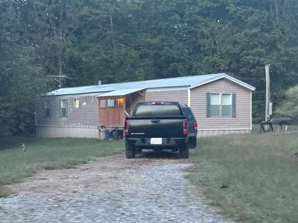 217 Beatrice Ct NE, Ranger, GA 30734