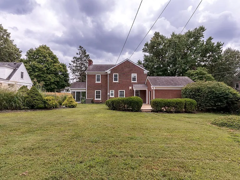 1819 Fleming Rd — Photo 46