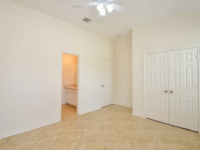 6510 Arroyo Springs Ln — Photo 13