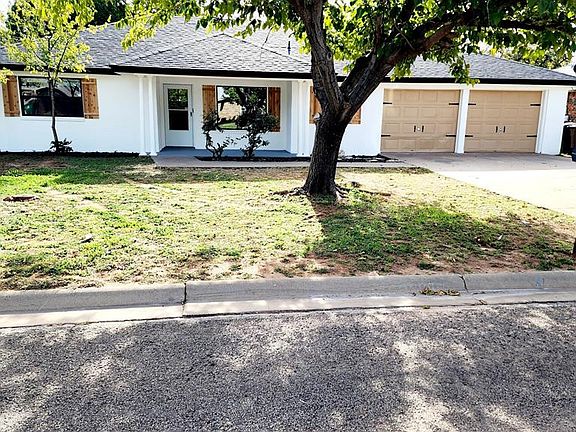 3rd image of 3845 Inglewood Dr