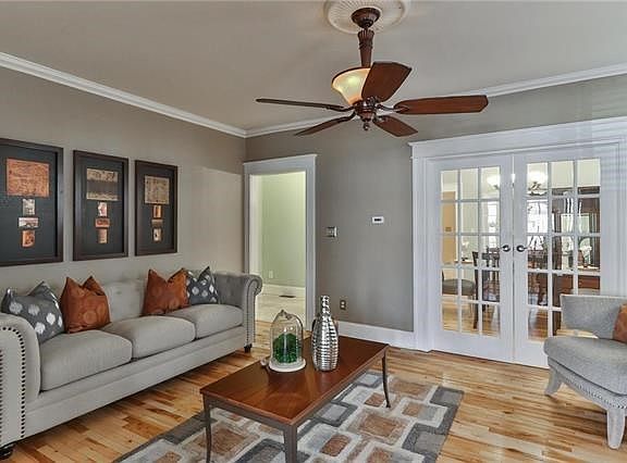 2nd image of 2050 Lafayette Ave APT 1W