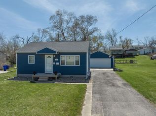 419 26th Ave SW, Cedar Rapids, IA 52404