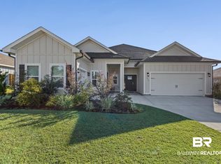 574 Golden Leaf Ave, Fairhope, AL 36532