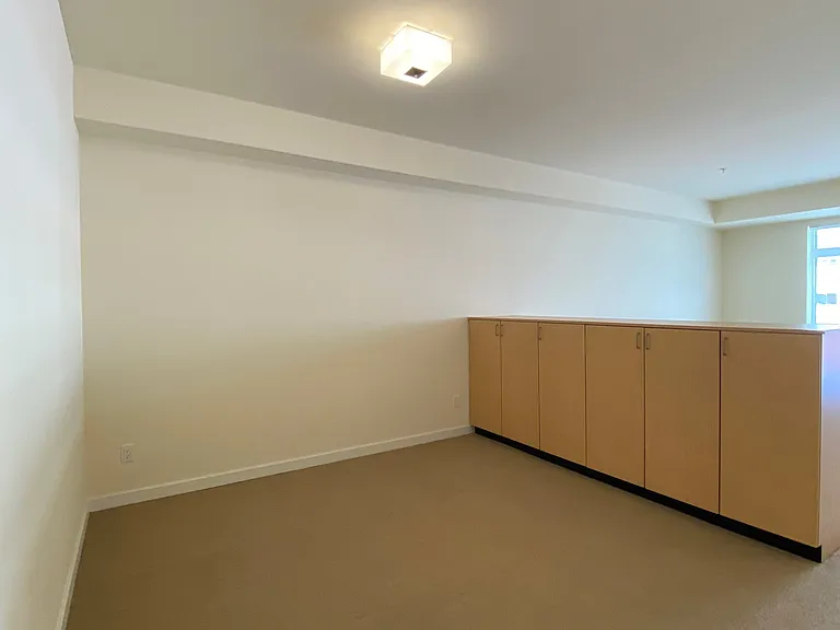 Library Place Apartments — Photo 32