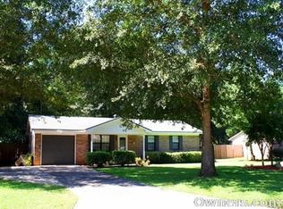 203 Woods Trl, Perry, GA 31069