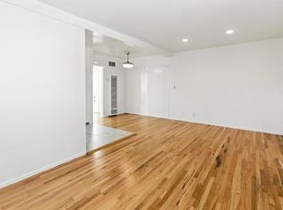 14205 Moorpark St, Sherman Oaks, CA 91423