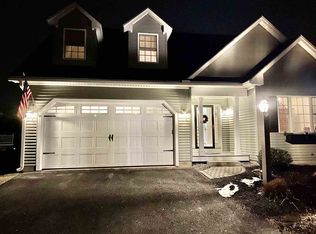 12 Bent Grass Cir, Kingston, NH 03848