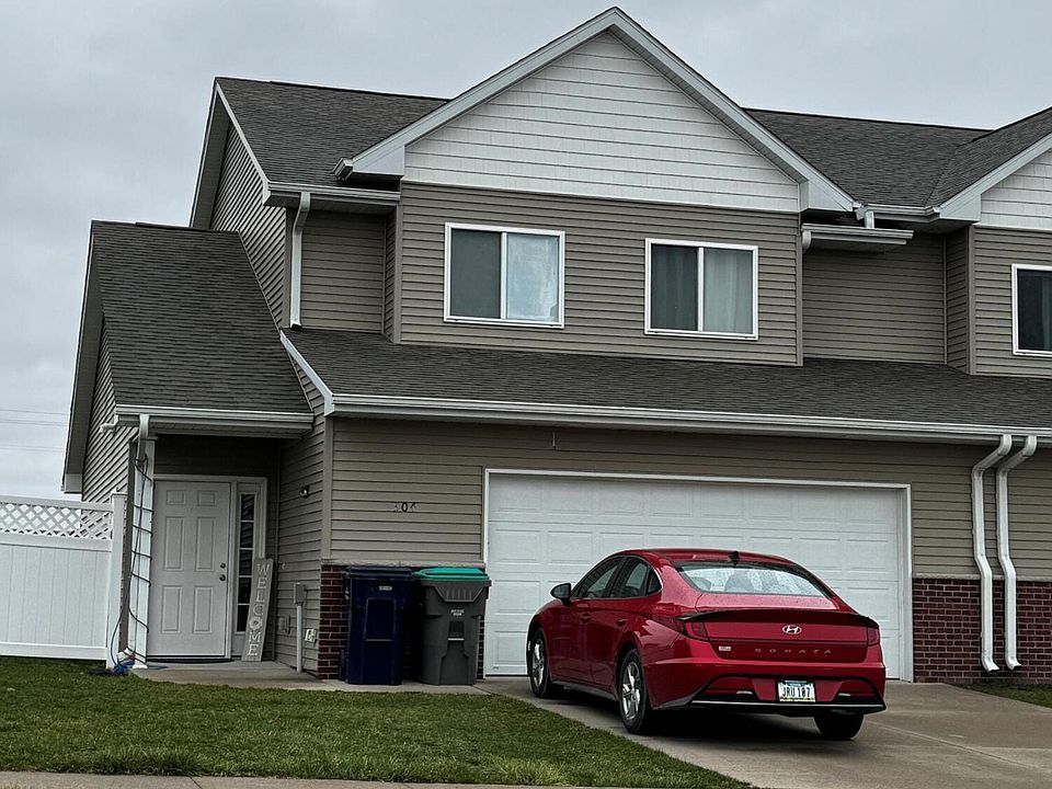 1st image of 304 Sage Ct