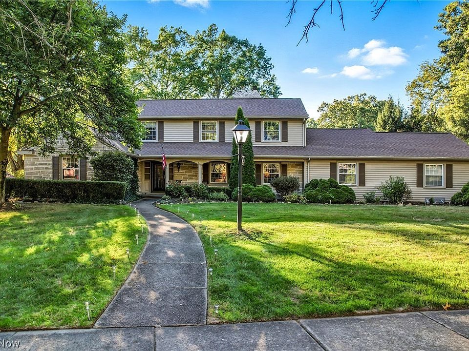 1st image of 4250 Oak Knoll Dr