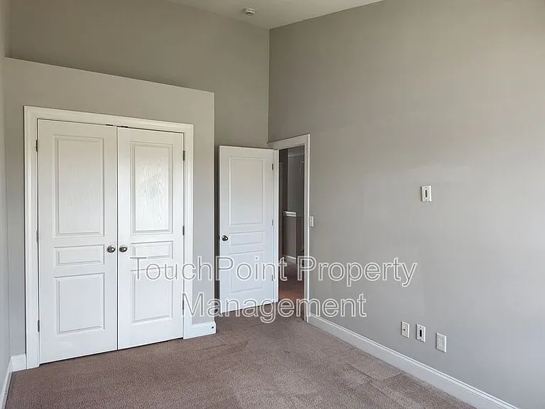 321 Halton Crossing Dr SW — Photo 20