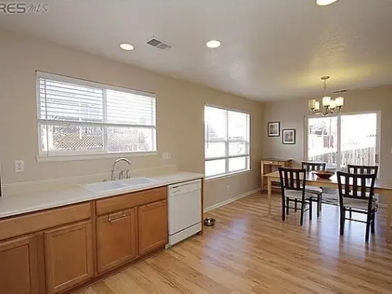 Kitchen & Dining Room