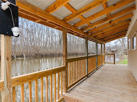 5th image of 1461 River Rd