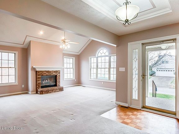 5th image of 6700 Black Locust Way