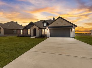 147 Clear Creek Ln, Rhome, TX 76078