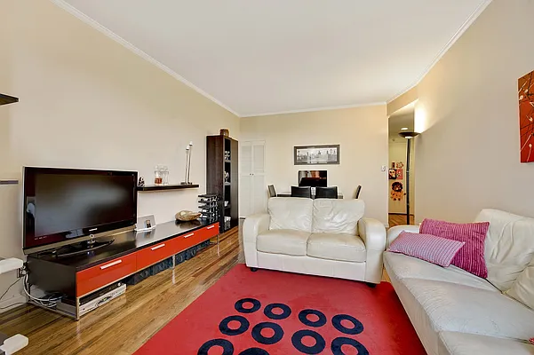 Sold by Nest Seekers International | media 25