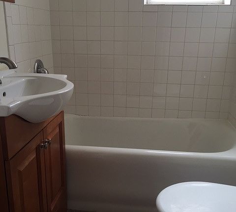 4th image of 3449 N Elaine Pl APT 405