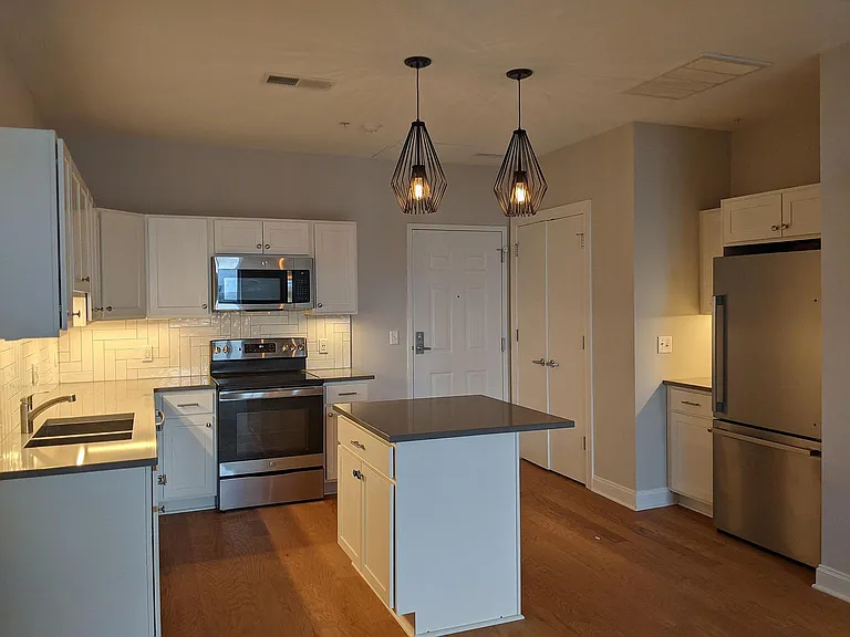 622 Main St — Photo 26