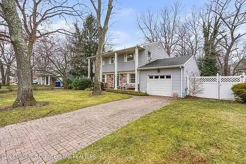53 Woodridge Ave — Photo 2