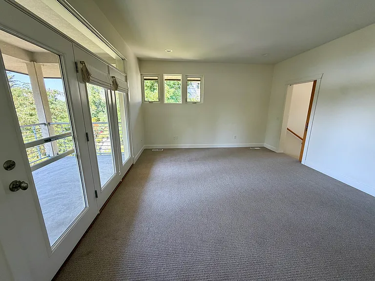 4323 Murryhill Ter — Photo 9