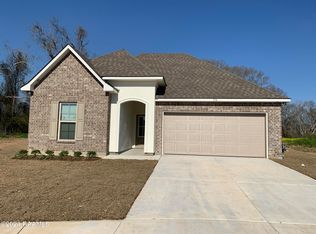 316 Peppercorn Way, Lafayette, LA 70507