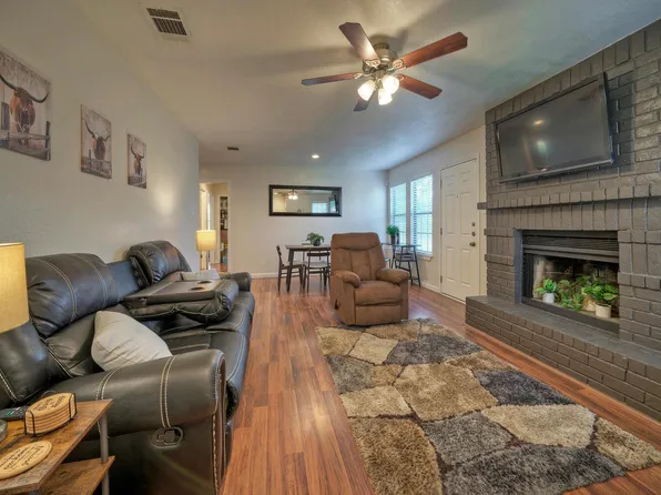 1004/1006 Hyridge St, Round Rock, TX 78664