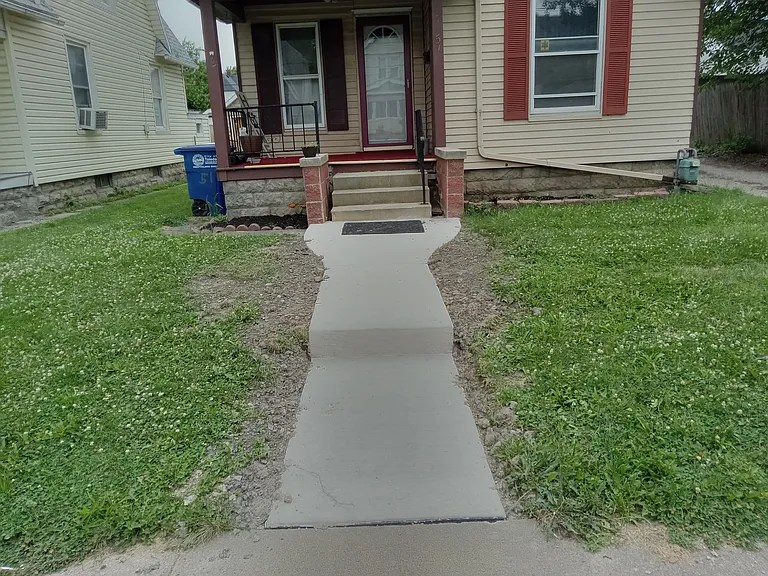 51 Neise Ave — Photo 2
