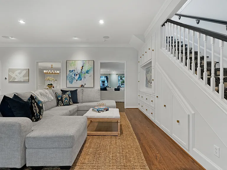 4561 Bordeaux Ave — Photo 8
