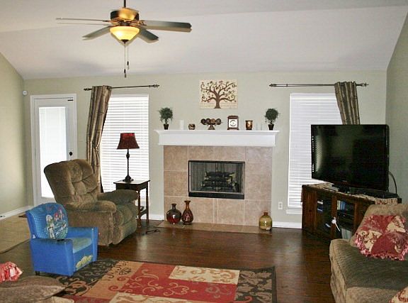 5th image of 303 Port Dr