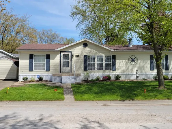 197 Driftwood Dr, Pt Clinton, OH 43452