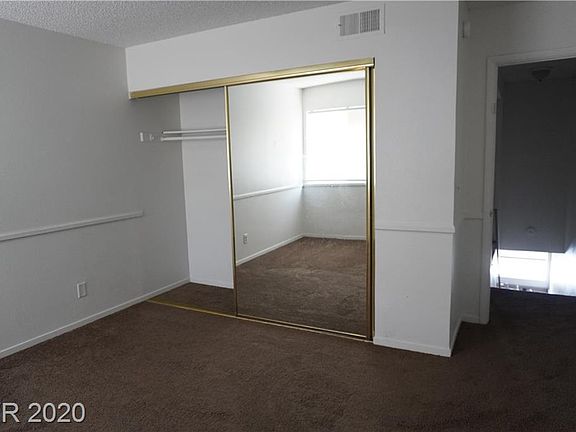 5th image of 1303 Darlene Way APT 303B