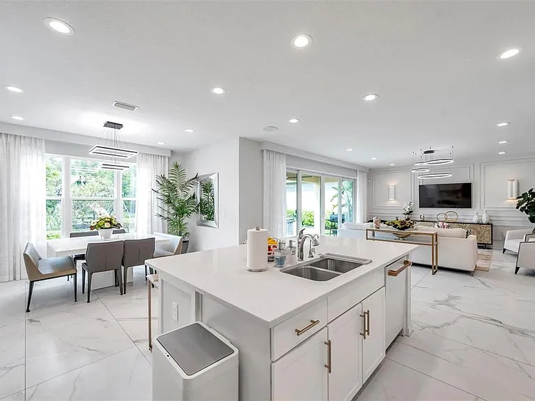 32203 Mahogany Valley Dr — Photo 16