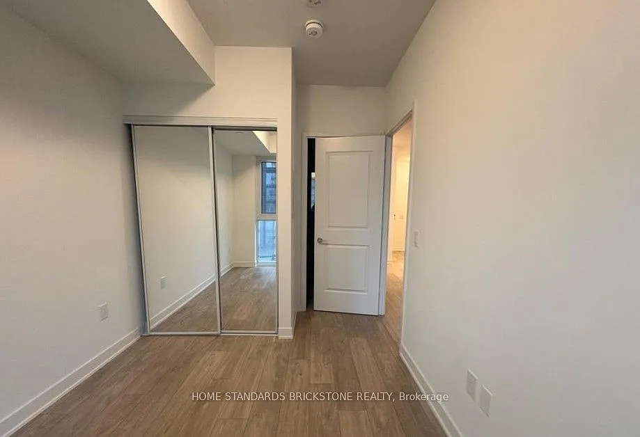 2 bed, $2,500 — Photo 4