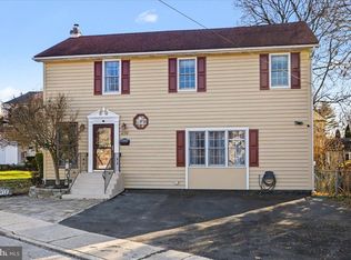 210 E Montgomery Ave, Hatboro, PA