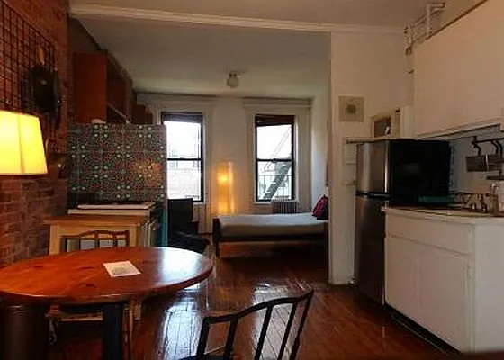 Rented by Town Residential | media 22