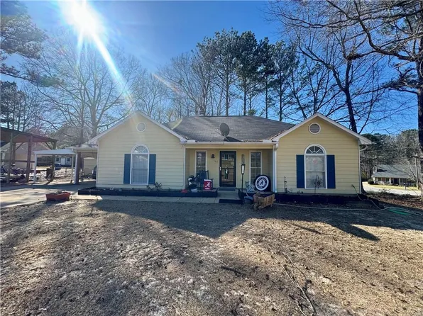 165 Lee Road 2004, Smiths Station, AL 36877