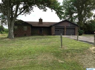 165 Sunrise Dr, Boaz, AL 35956
