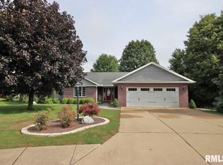 5 Somerset Ct, Washington, IL