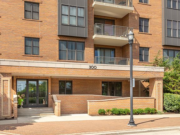 2nd image of 300 Anthony Ave Unit 709A