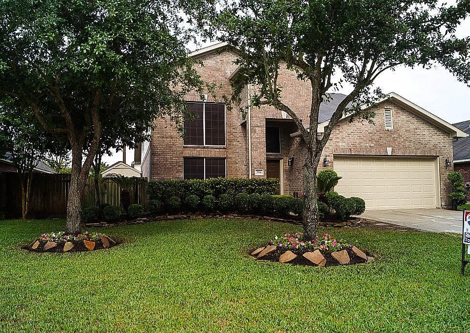 1st image of 3314 Pebble Beach Ln