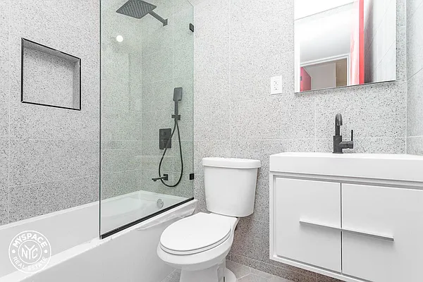 Rented by MySpaceNYC | media 10